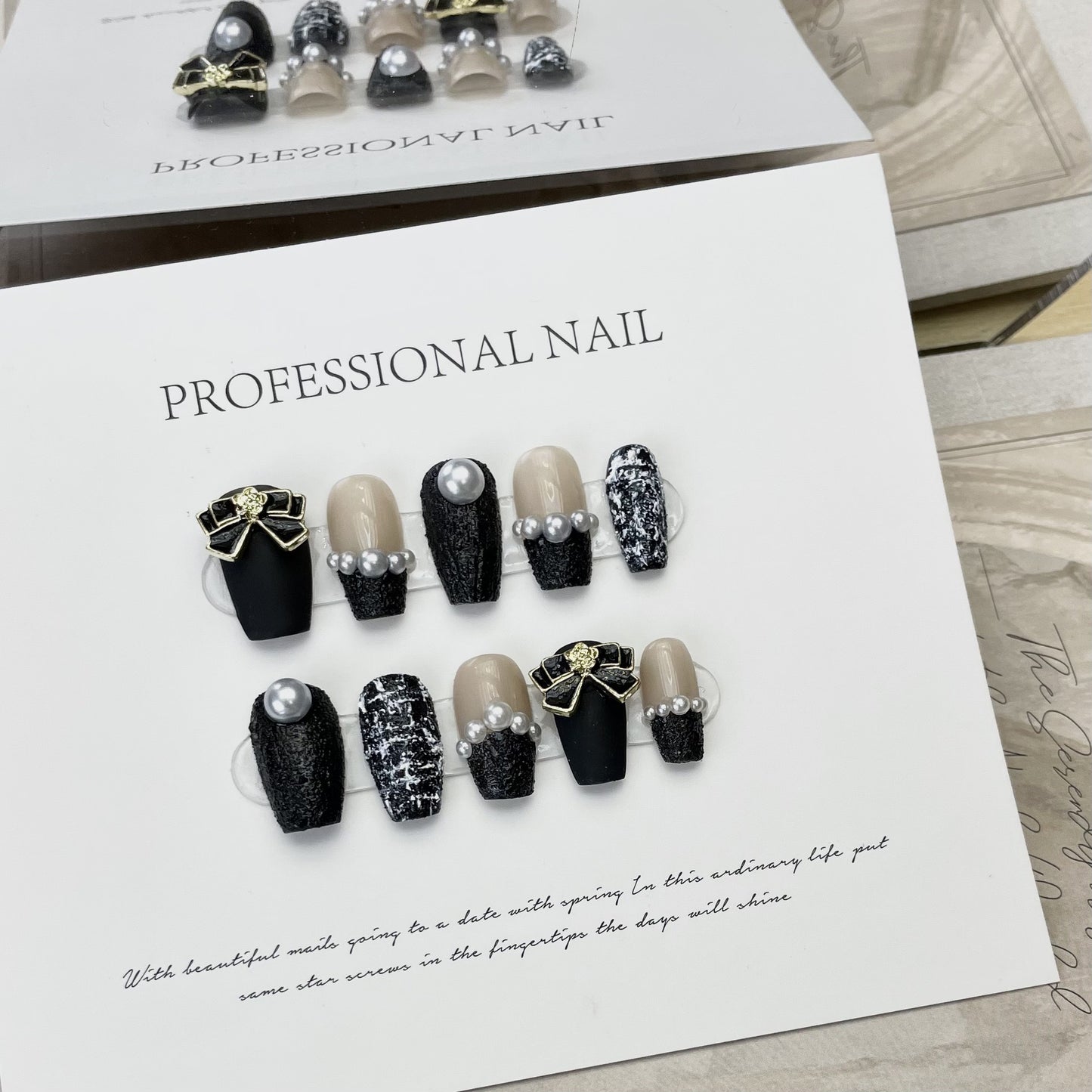 Mocha & Black Café – Bold Elegance with a Touch of Sophistication