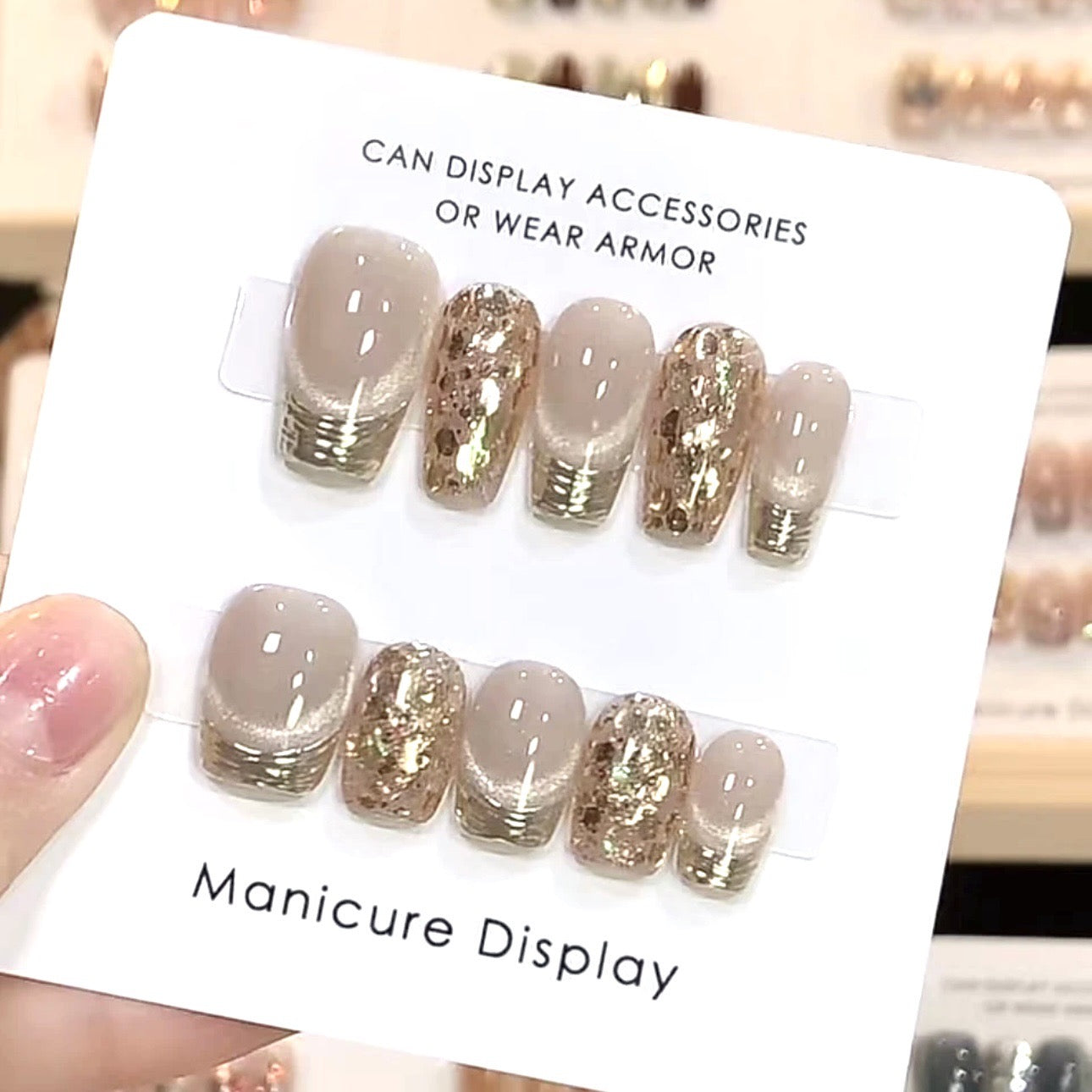 Golden Dream Dust – A Touch of Luxe Sparkle