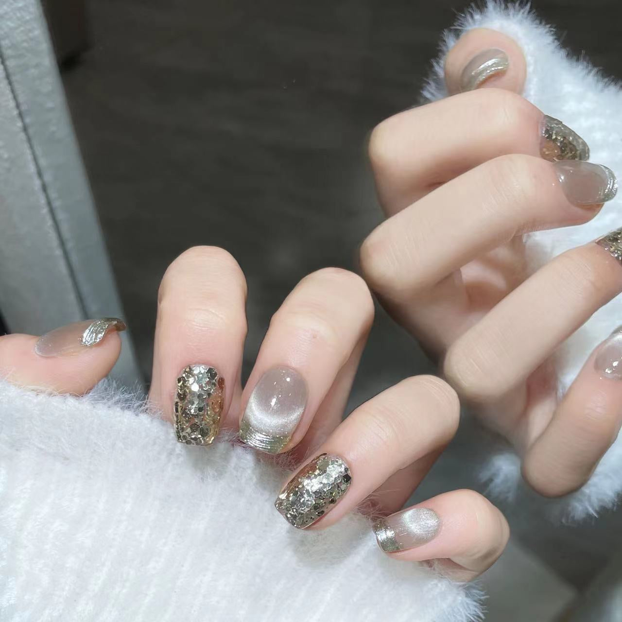 Golden Dream Dust – A Touch of Luxe Sparkle