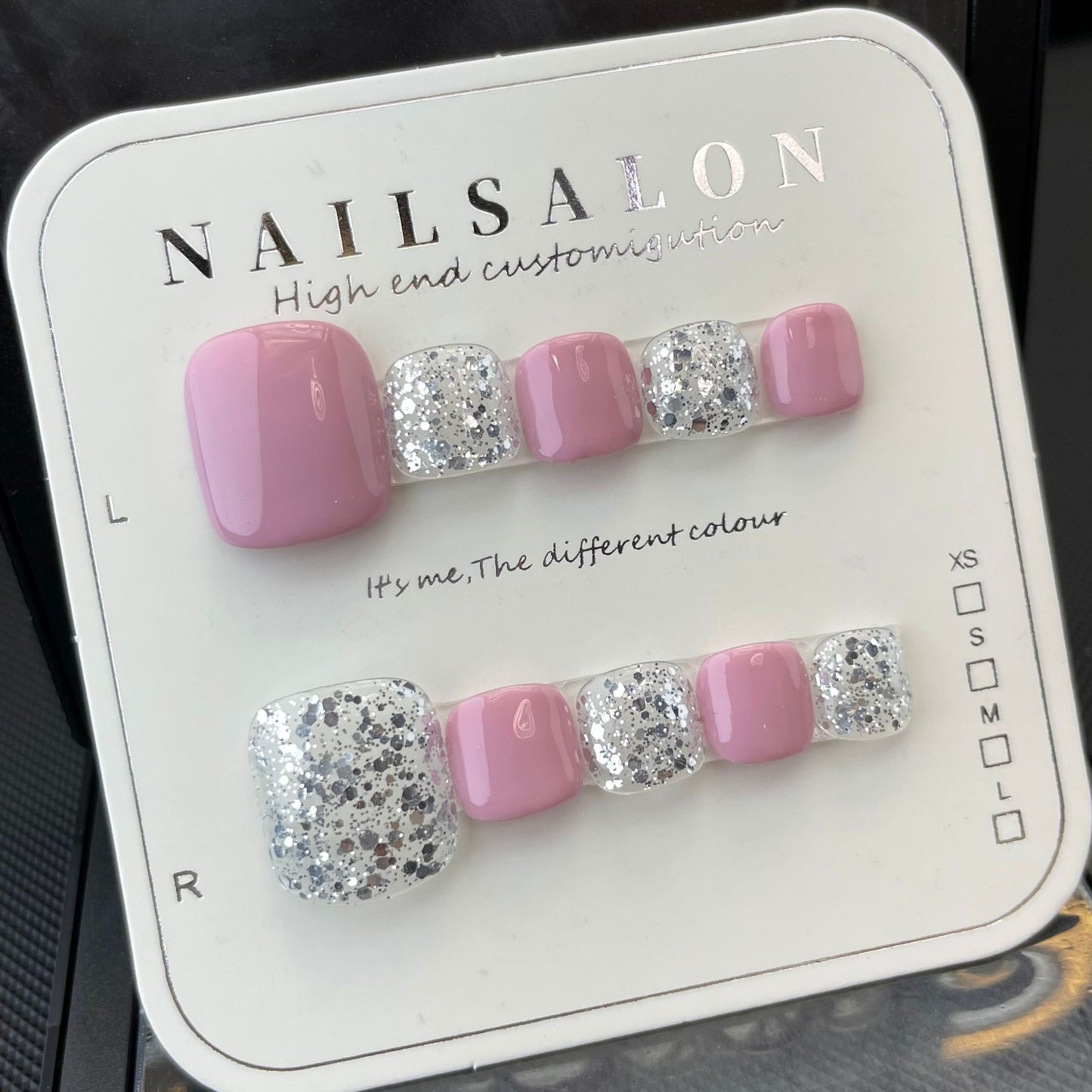 Toe-tally Chic – Trendy, Bold, and Effortlessly Stylish