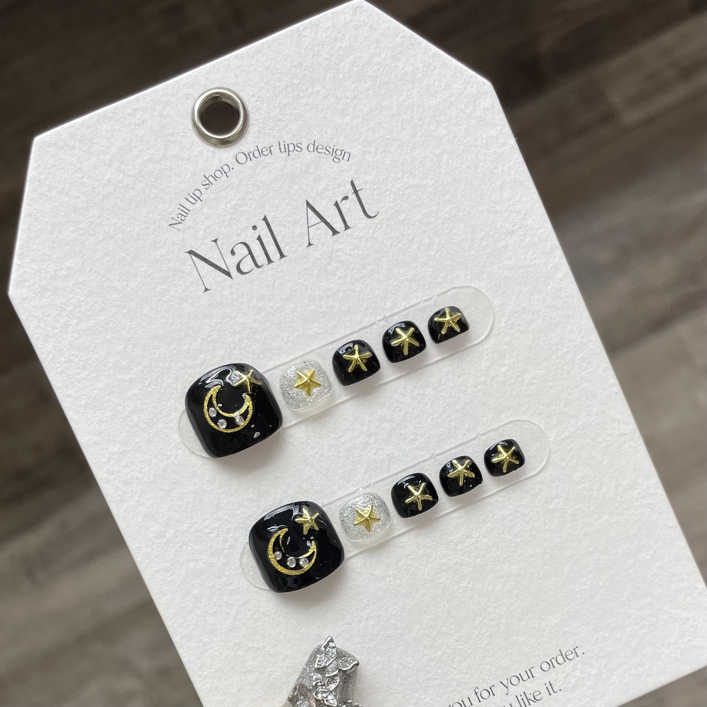 Toe-tally Chic – Trendy, Bold, and Effortlessly Stylish