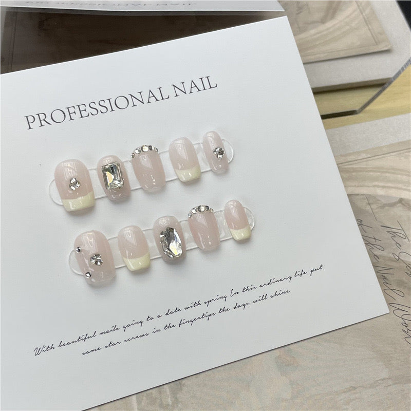 Radiant Diamond Tips – Blushing Elegance with a Touch of Sparkle