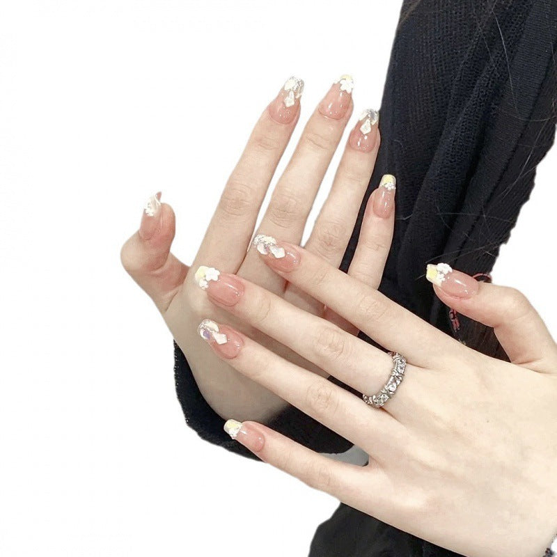 Rustic White Diamond Blossom – Timeless Beauty, Natural Elegance