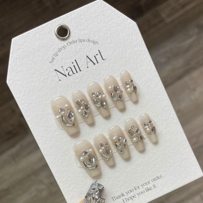 Creamy Chic Cascade – Exquisite Elegance in Every Detail