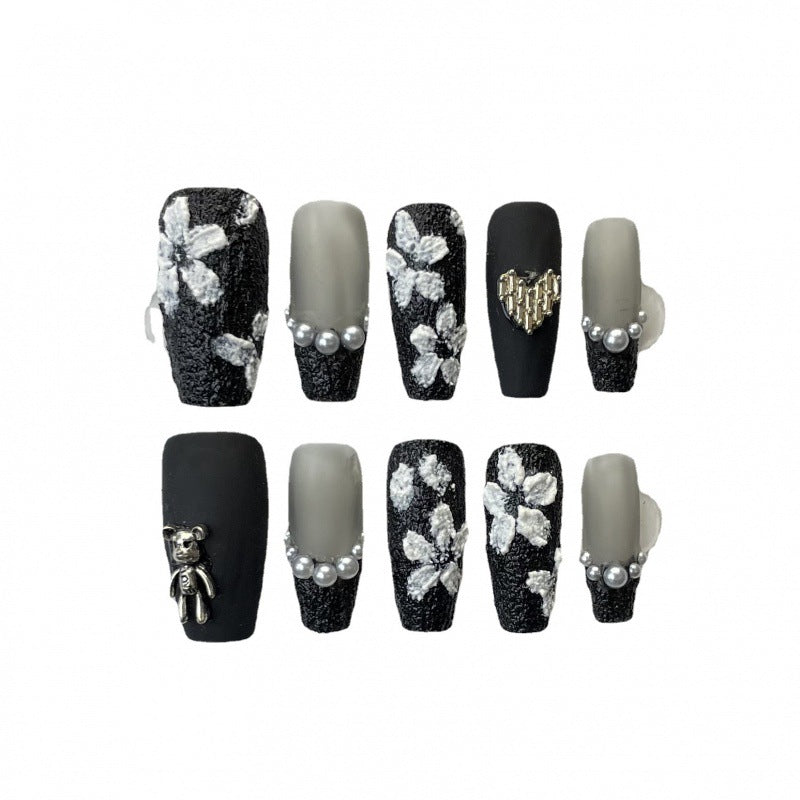 Pearly Noir Glam – Extravagant Shine with Rich, Fabulous Flair