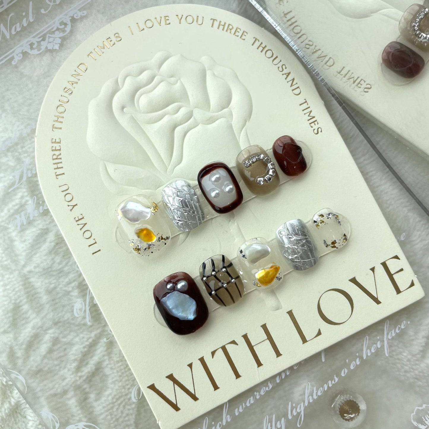 Ember Earth Glow – Radiant Warmth with Gemstone Elegance
