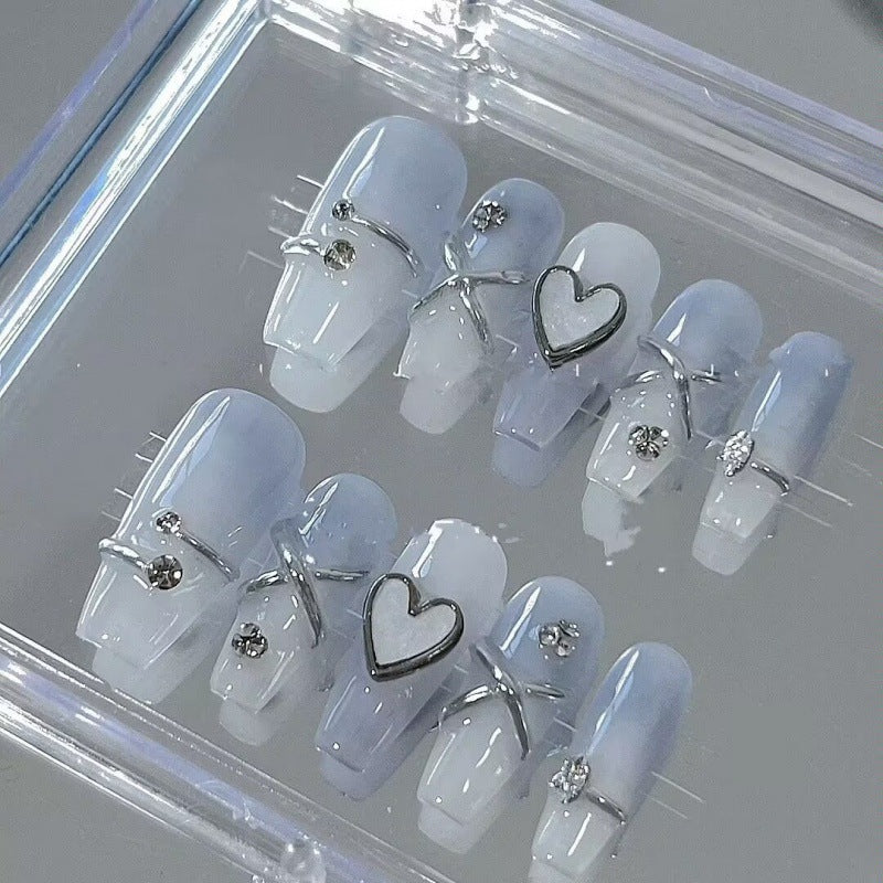 Crystal Love – Timeless Elegance with a Brilliant Clear Shine