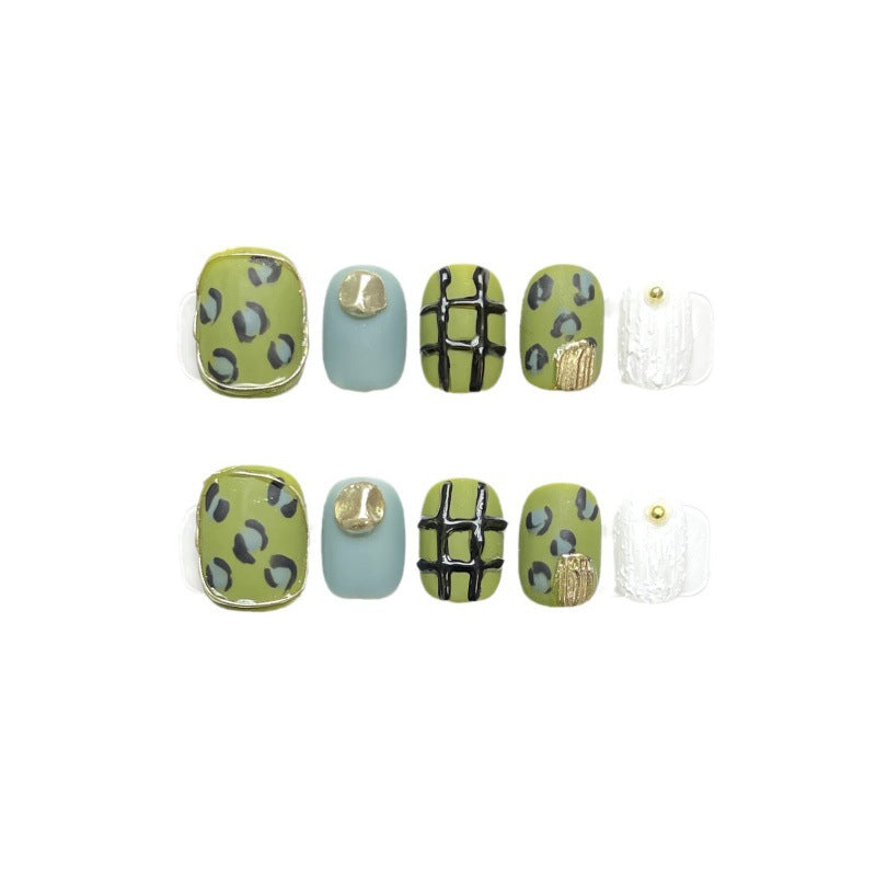 Urban Safari – Bold Jungle-Inspired Nail Designs with Fierce Flair