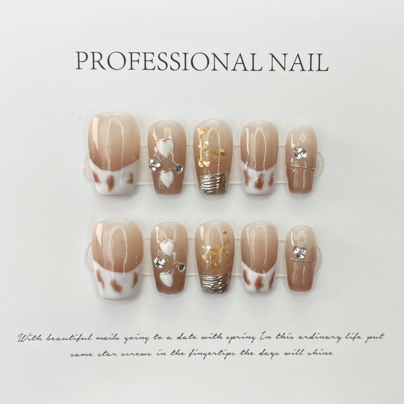 Radiant Gloss – Glossy Chic Design with Luminous Sparkle
