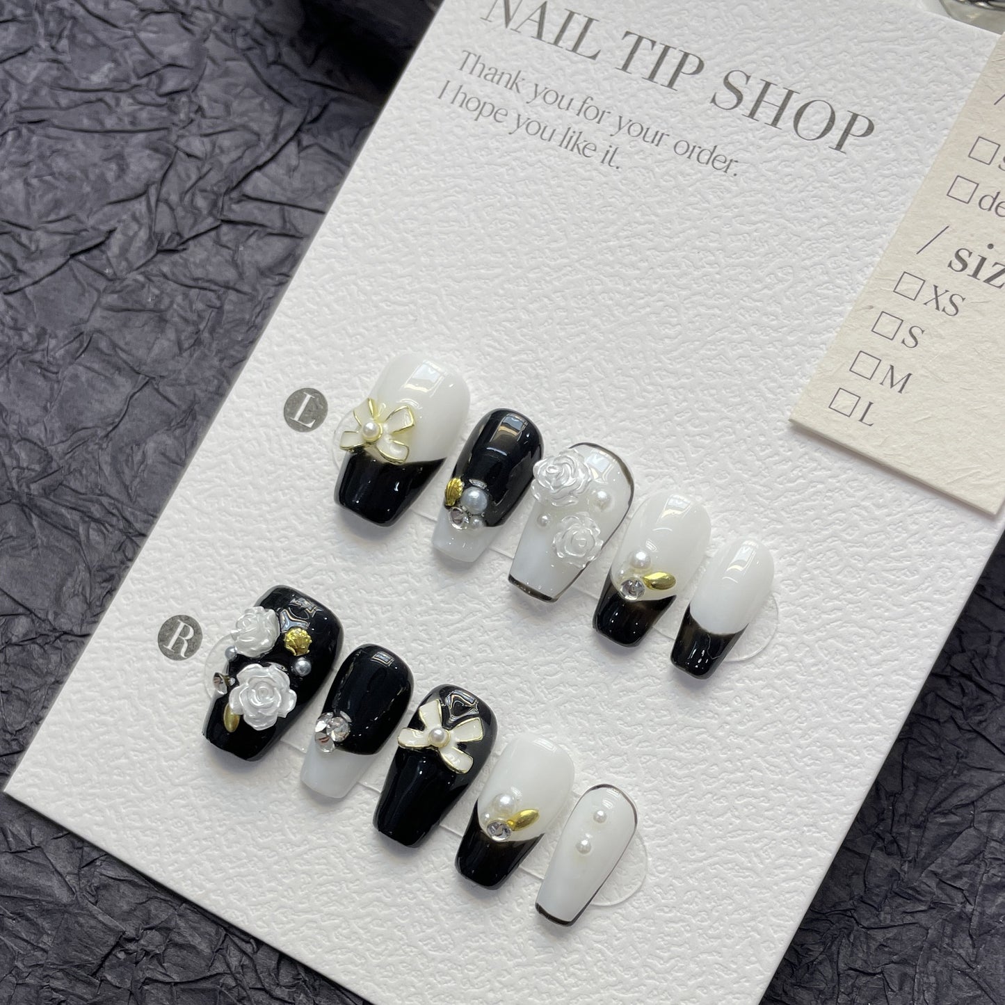 Dreamy Pearl Glow – Enchanting White Shine with Timeless Elegance