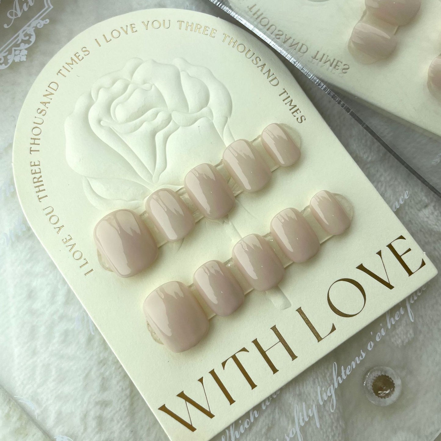 Vanilla Essence – Soft Sweetness, Elegant Glow