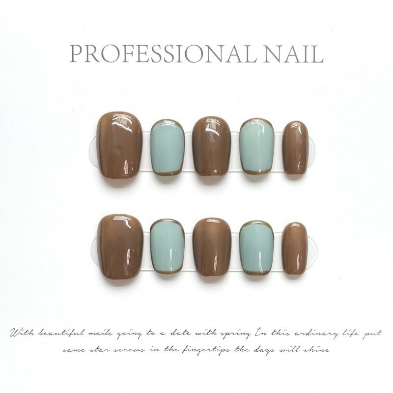 Warm Autumn Chestnut – Glow of Radiant Light and Cozy Elegance