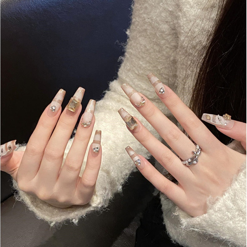 Pearl Luxe Allure – Polished Elegance with Modern Flair