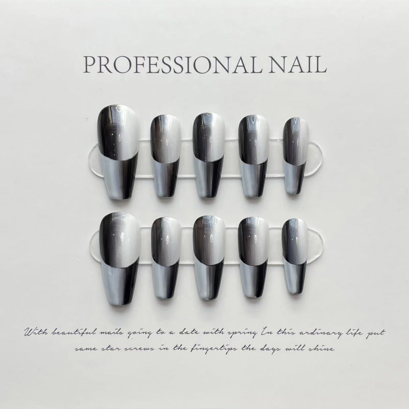 Chic Gradient Harmony – Soothing Black & Gray Blend