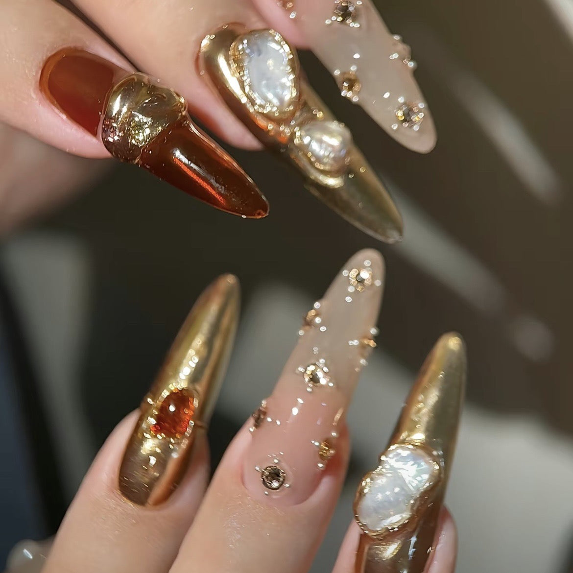 Golden Rouge Elegance – Sophisticated, Radiant, and Regal