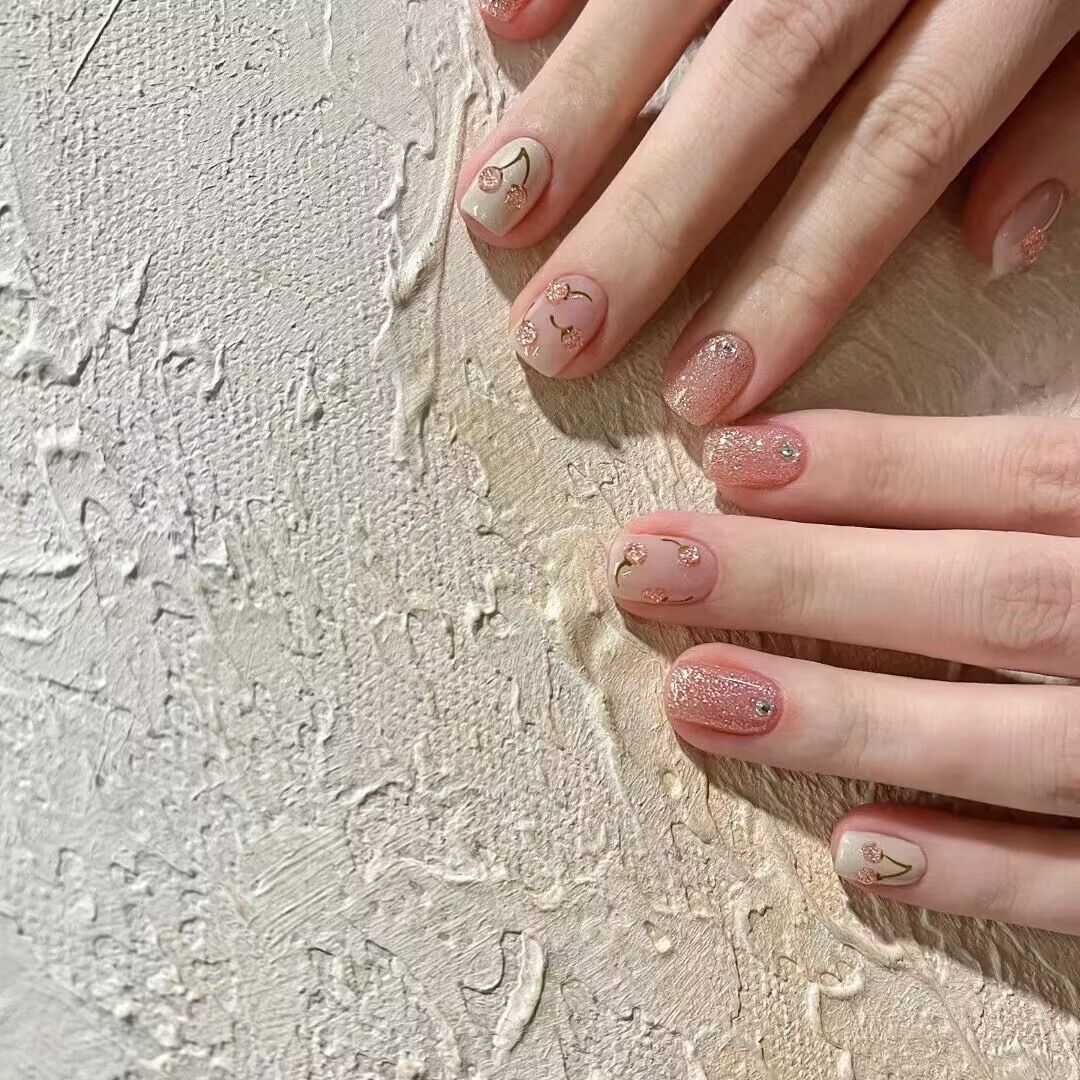 Blossom Fizz – Lush Cherry Blossoms with a Playful Sparkle