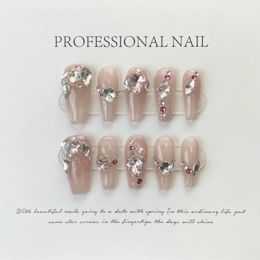 Sumptuous Diamond Luster with Elegant Gems