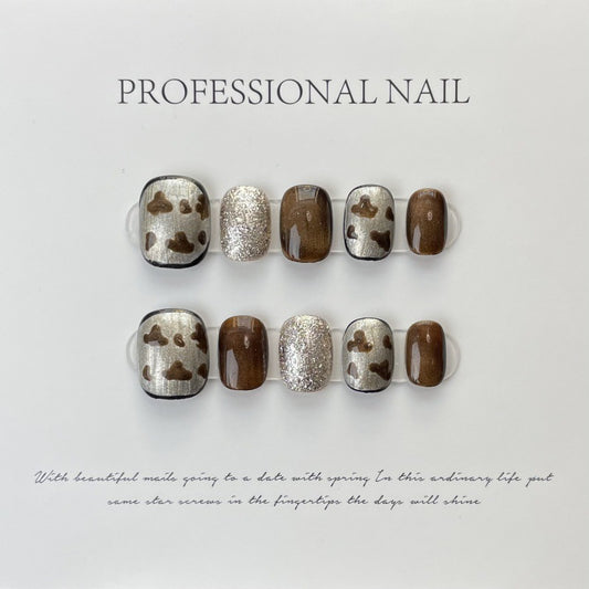 Gleaming Wild – Glittering Animal Print with Soothing Glamour