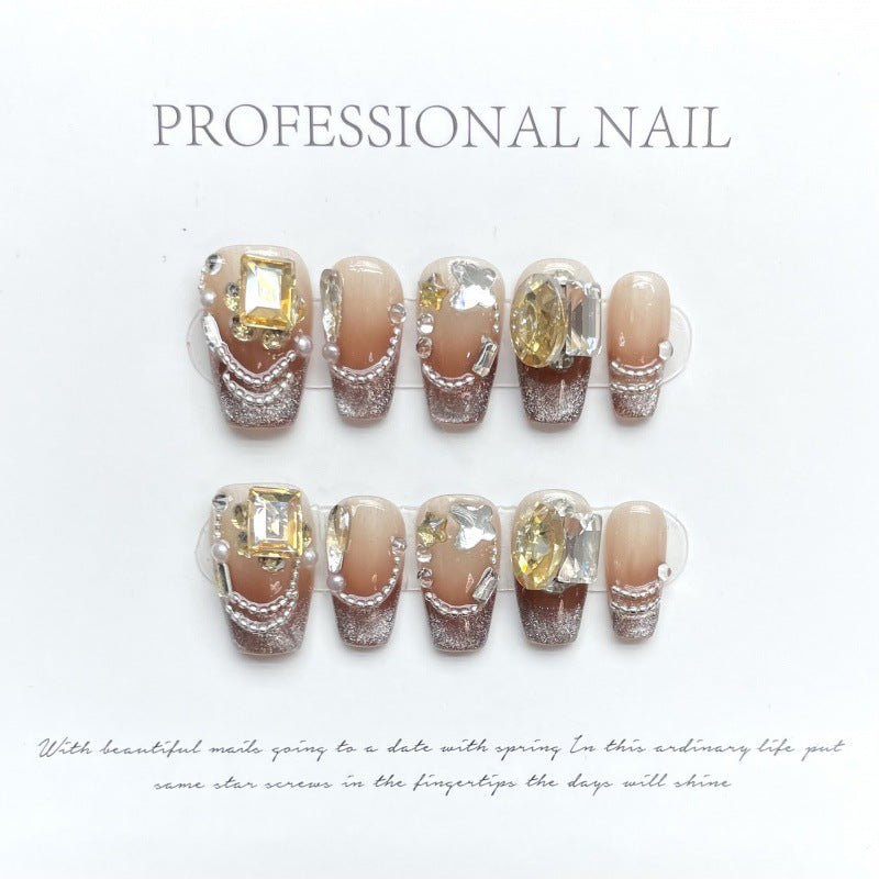 Endless Autumn Glow with Timeless Elegance