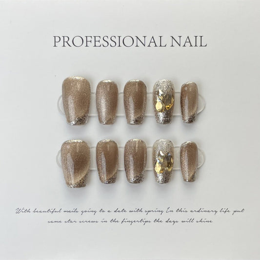 Gilded Feline Crystal Gaze – Fierce Elegance, Luxe Allure