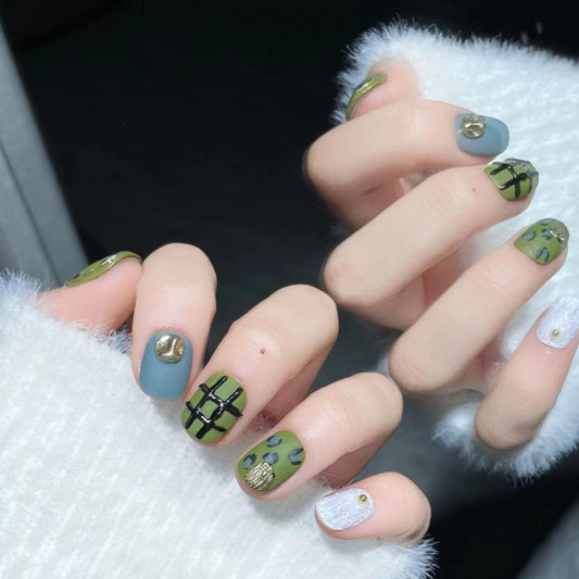 Urban Safari – Bold Jungle-Inspired Nail Designs with Fierce Flair