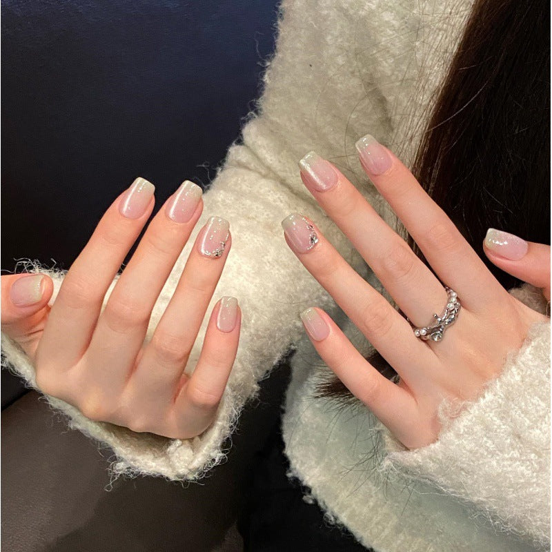 Crystal Frost Cascade – Luminous Glow with Ice-Cool Elegance